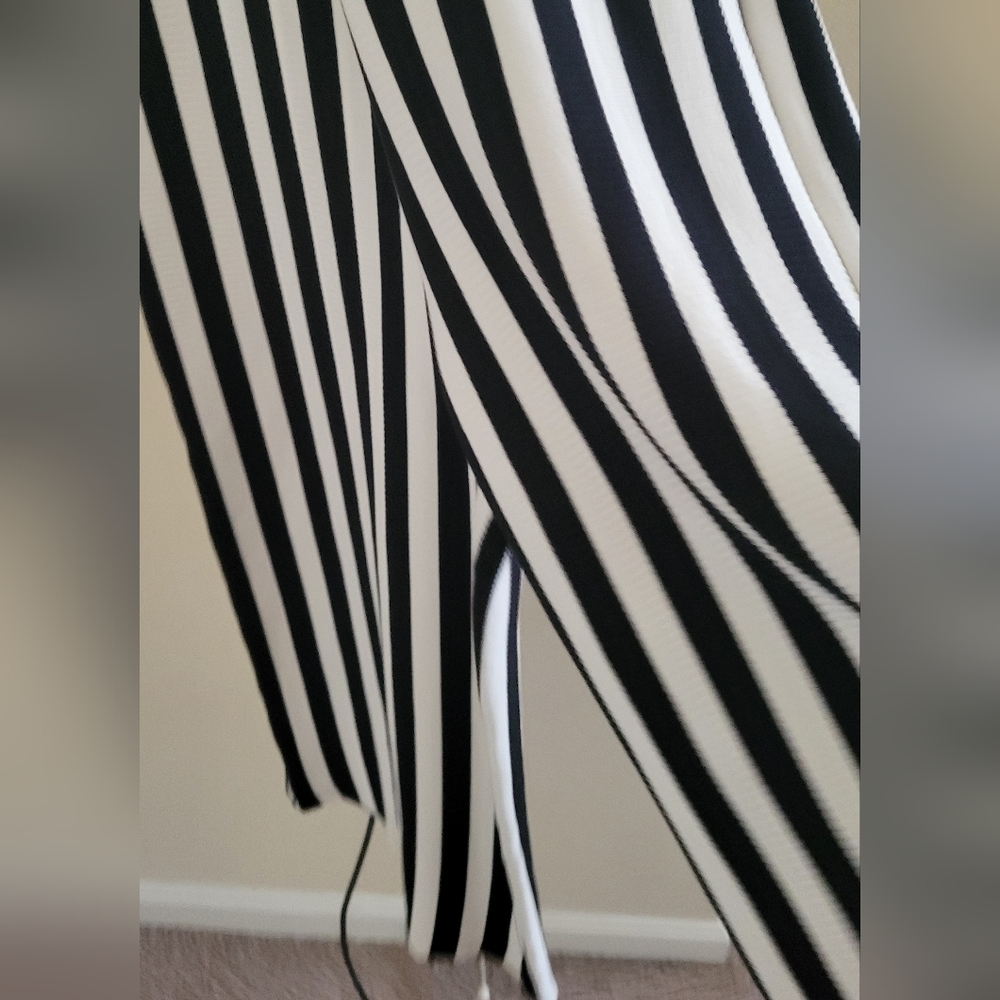 EXCELLENT CONDITION! LEA & VIOLA JUMPSUIT - Picture 6 of 7
